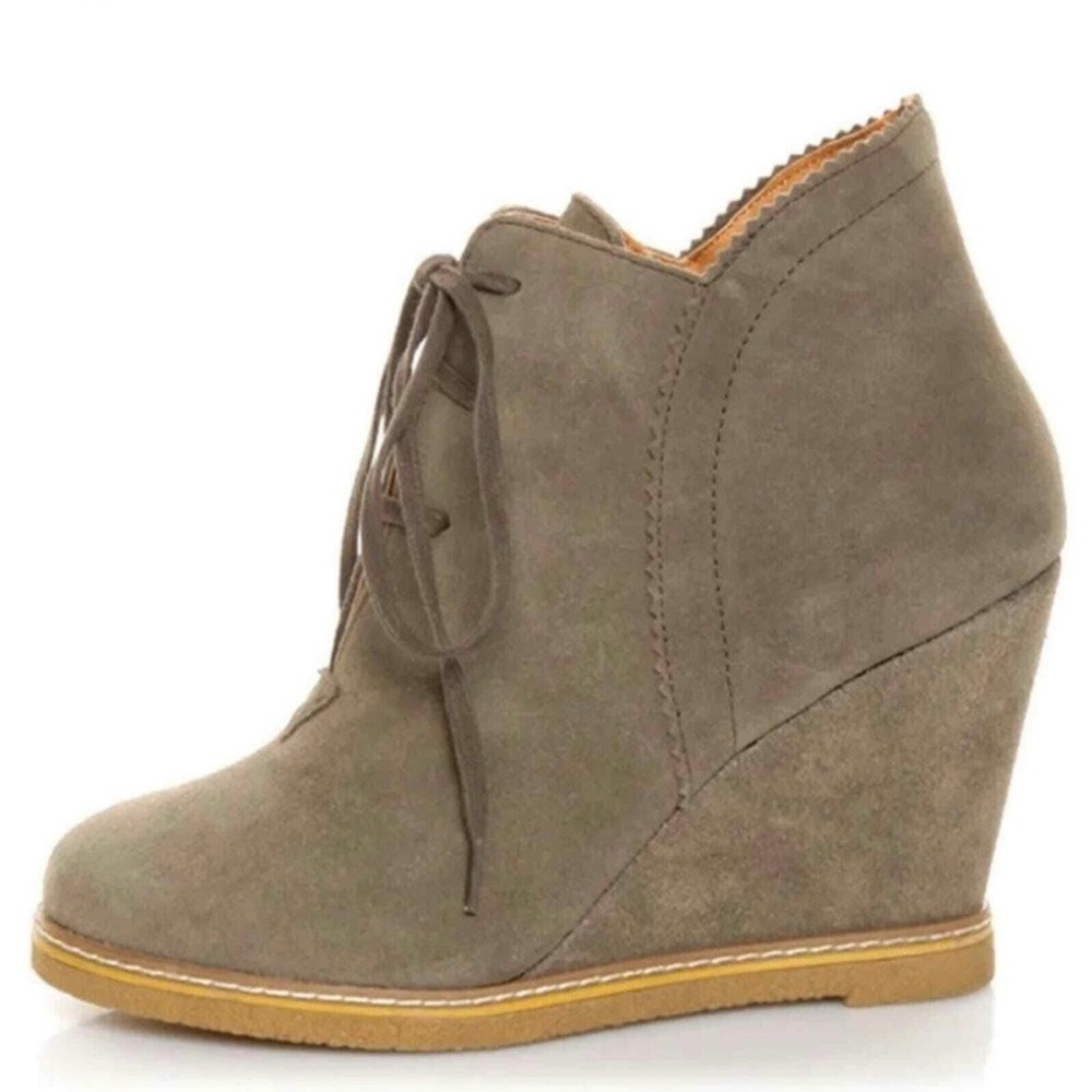 Kelsi Dagger Helix Black Suede Lace-Up Wedge Booties, Size 7.5